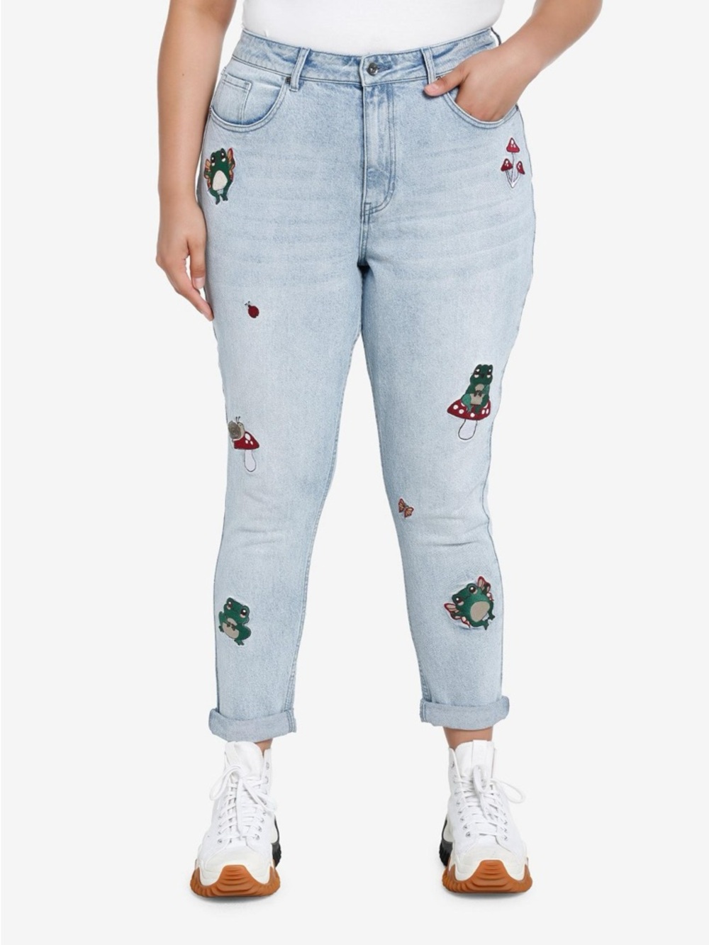 HT Embroidered Frog and Mushroom Mom Jeans Light Wash Whimsical Size 16